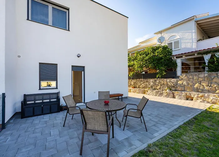 Three Seas Appartamento *