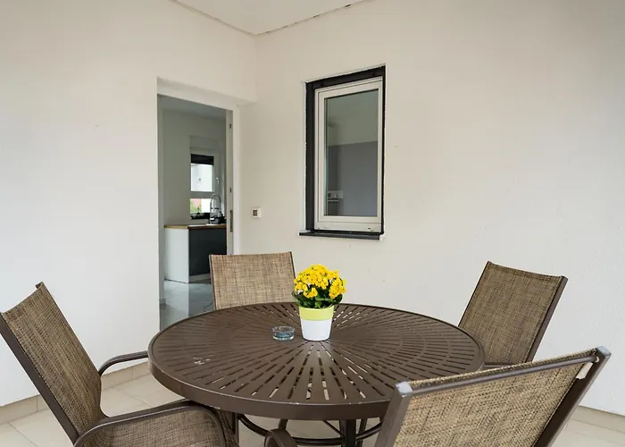 Three Seas Apartmán Maslenica